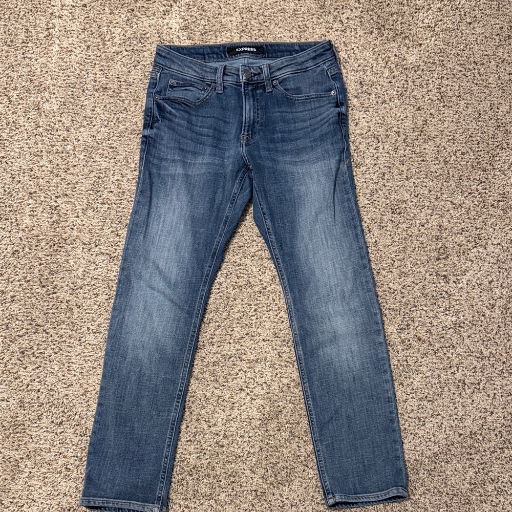 Express Men's Slim Blue Jeans. Size 28x30